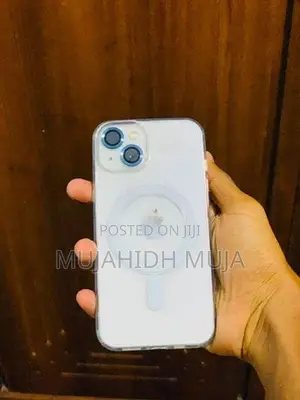 Apple iPhone 13 (Used)