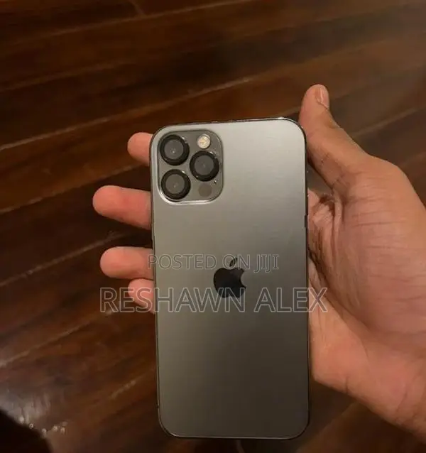 Apple iPhone 12 Pro (Used)