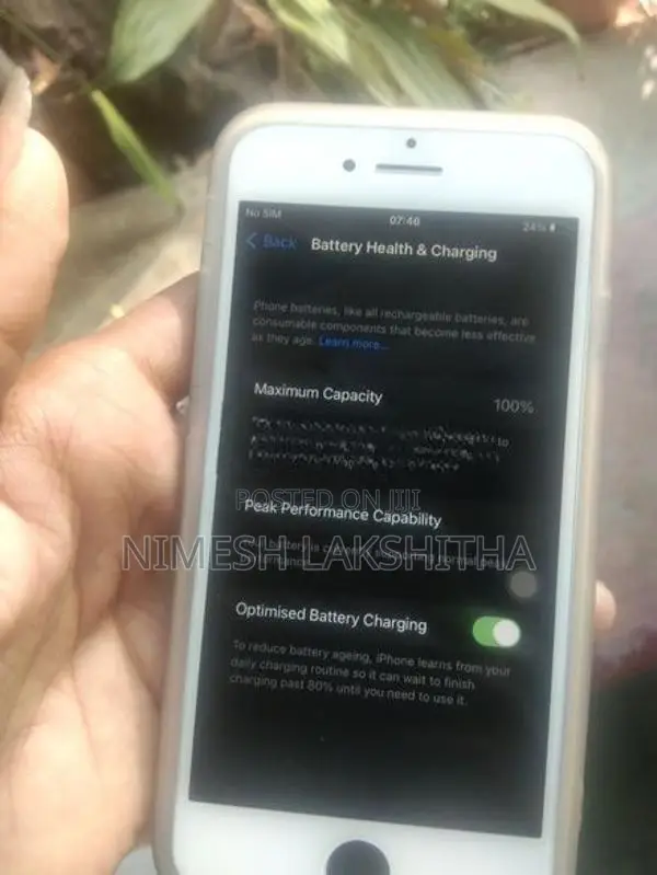 Apple iPhone 8 (Used)