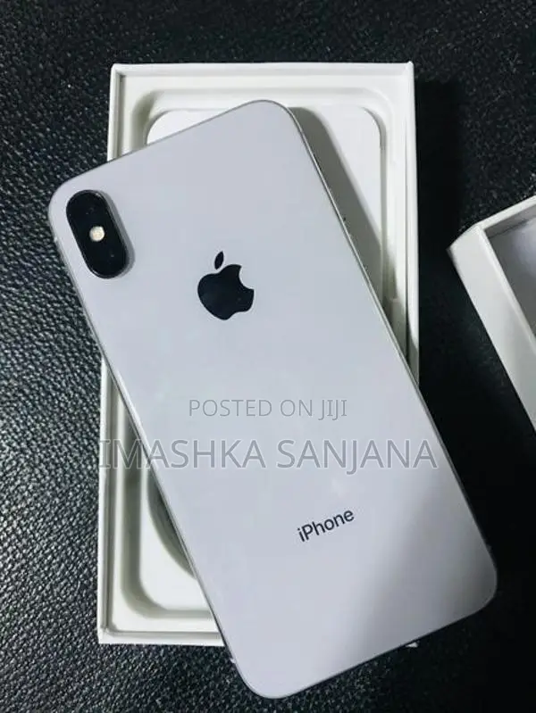 Apple iPhone X (Used)