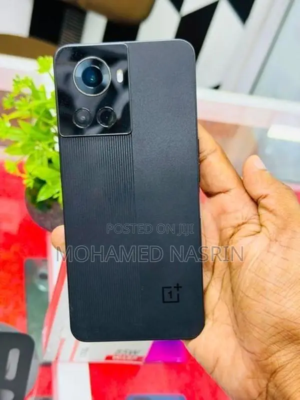 OnePlus 10R 5G 12-256 (Used)
