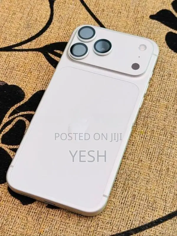 Apple iPhone 17 Pro Max 256GB (Used)