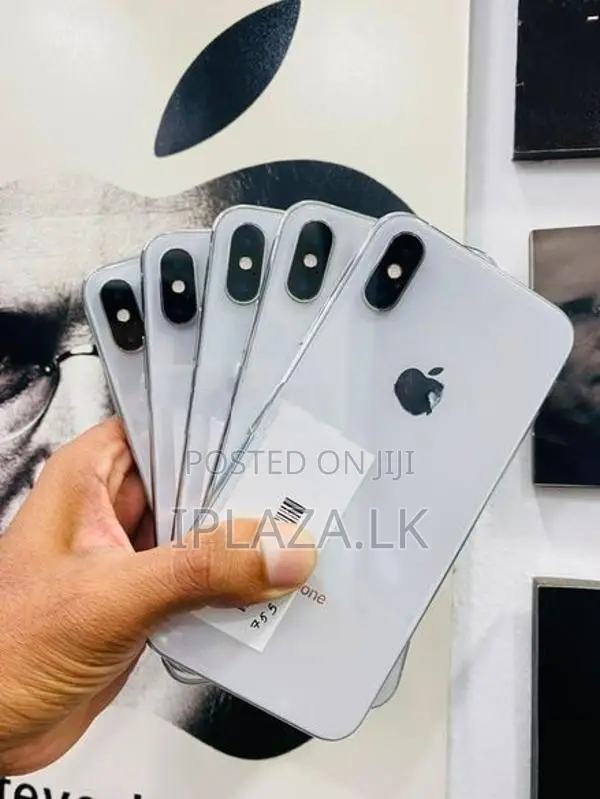 Apple iPhone XS 256GB (Used)