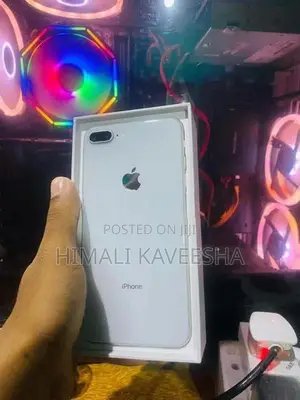 Apple iPhone 8 Plus (Used)