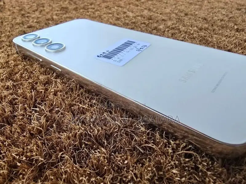 Samsung Galaxy S23+ 8GB/256GB (Used)