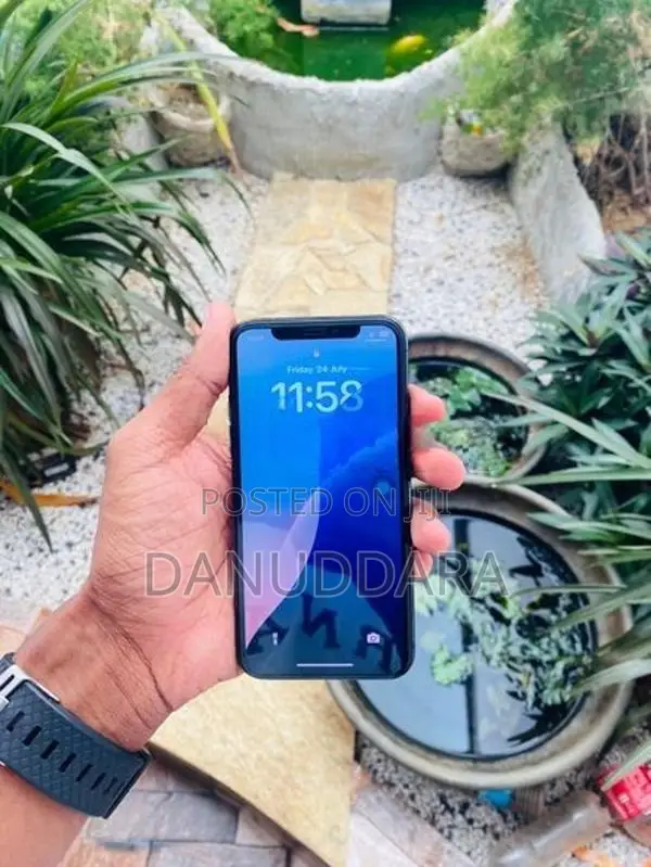Apple iPhone XS I phone (Used)