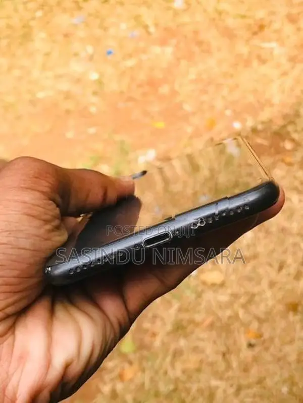Apple iPhone 8 Plus (Used)