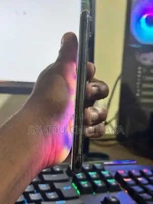 Apple iPhone 11 Pro (Used)