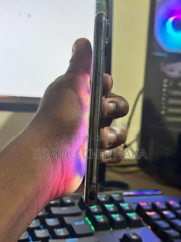 Apple iPhone 11 Pro (Used)