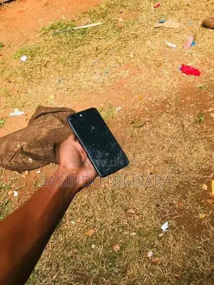 Apple iPhone 8 Plus (Used)