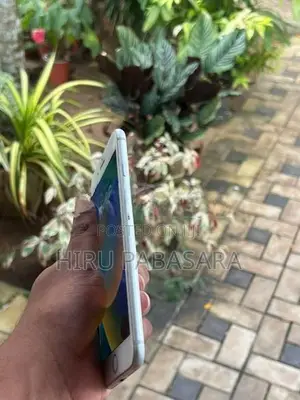 Apple iPhone 8 Plus I phone 64gb (Used)