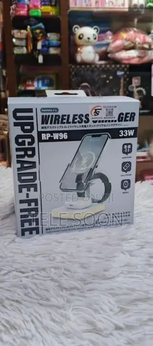 REMAX RP-W96 33W 3-IN-1 Wireless Charging Stand