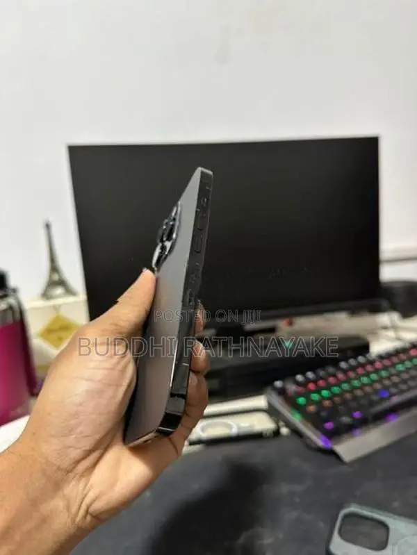 Apple iPhone 14 Pro (Used)