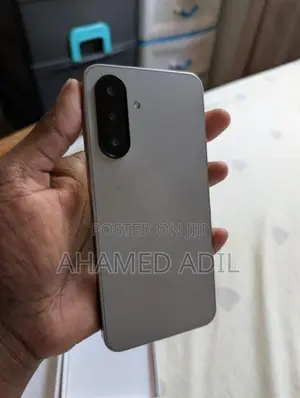 Samsung Galaxy A17 (Brand New)
