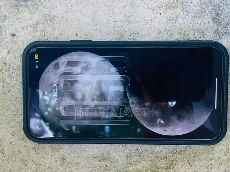 Apple iPhone 11 (Used)