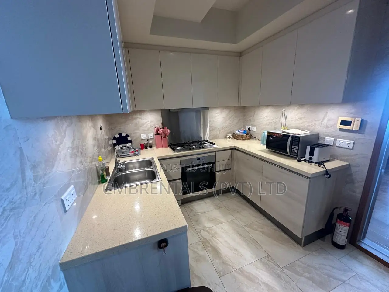 Furnished 3bdrm Apartment in One Galle Face, Slave Island for rent
