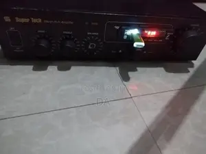 Amplifier with Speakers