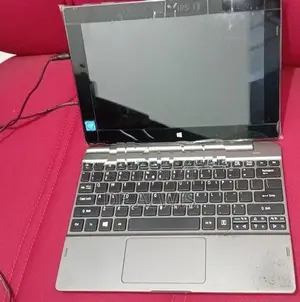 Acer Switch One 2-in-1 Laptop