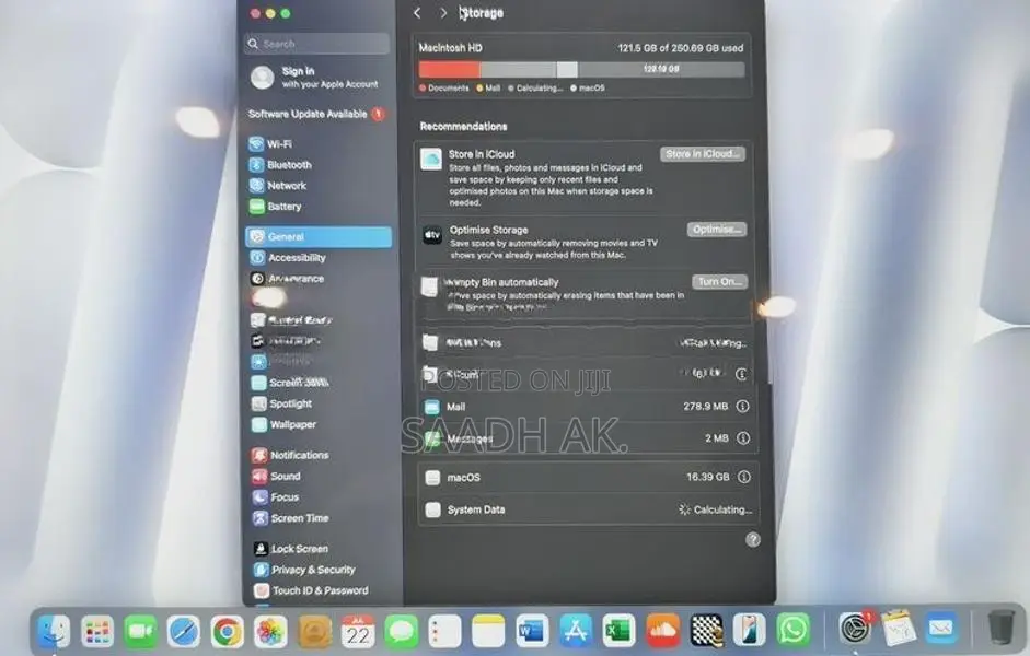 Apple MacBook Air 13" (Intel i3 / 8GB RAM 256GB SSD)