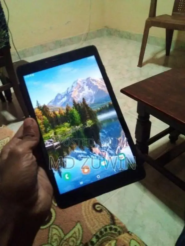 A.8JWUW Tab