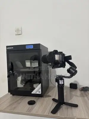 Sony A6700 with Sigma 30mm DJI RS3 Mini Dry Box 128GB