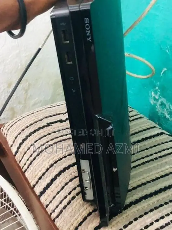 Play Station 3 Slim
