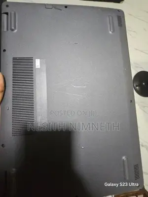 Dell Inspiron 3502