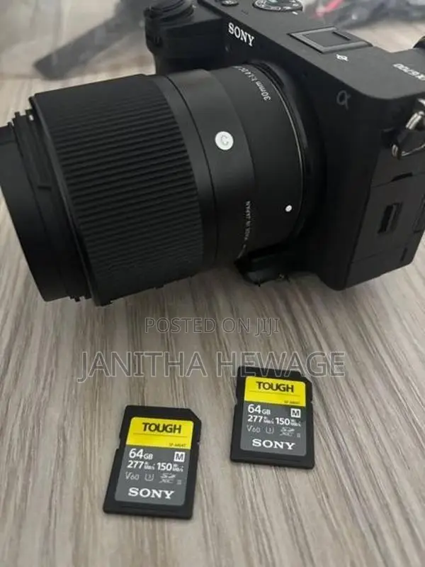 Sony A6700 with Sigma 30mm DJI RS3 Mini Dry Box 128GB