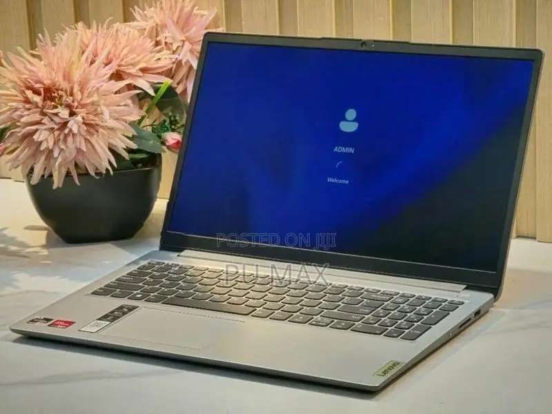 Lenovo IdeaPad 1 8GB 512GB NVME