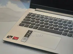 Lenovo IdeaPad 1 8GB 512GB NVME