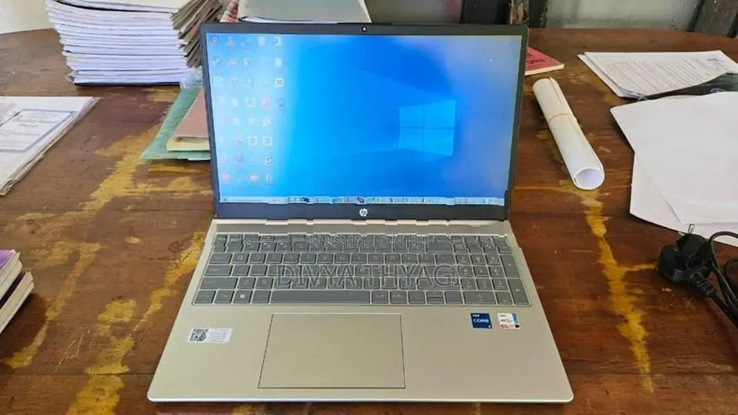 HP Intel Core i5 13th Gen 16GB 512GB