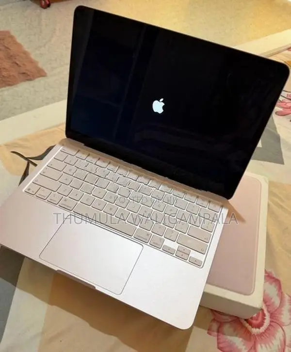 Apple MacBook Neo