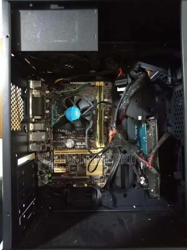 Desktop computer