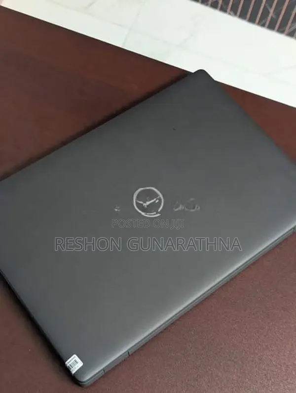 Delll latitude 5400 i5 8Gen laptop