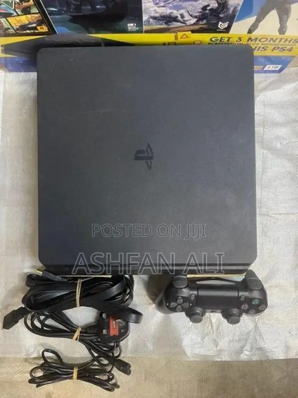 PS4 Slim 1TB