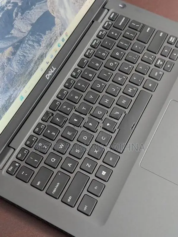 Delll latitude 5400 i5 8Gen laptop