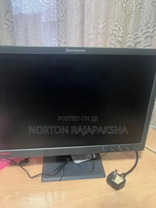 Lenovo Thinkvision 19" LED Wide Screen Monitor