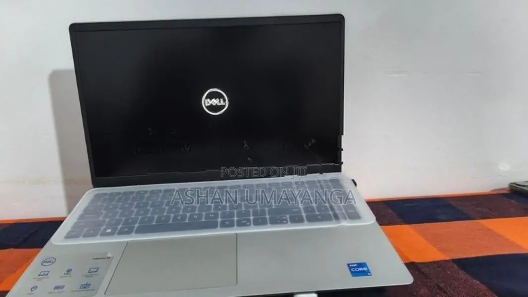 Dell Inspiron 3530 Laptop