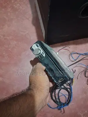 Speakerbox with Full Set