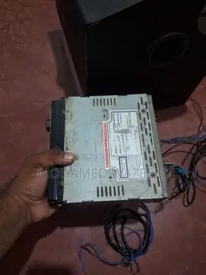 Speakerbox with Full Set