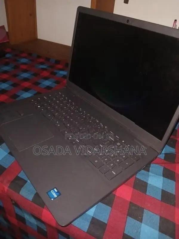 Dell inspiron 15 3501 Ram 4GB 256Gb SSD + 1Tb Hd