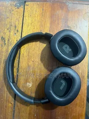 JBL Tune 770NC Headphone