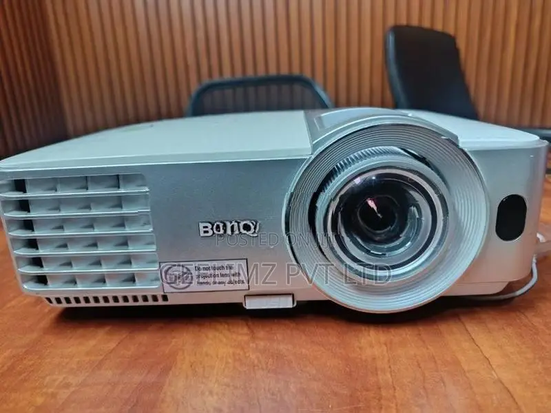 BenQ Full HD Multimedia Projector