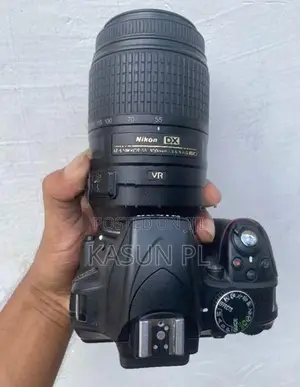 Nikon D3300 camera & 55-300 Lens