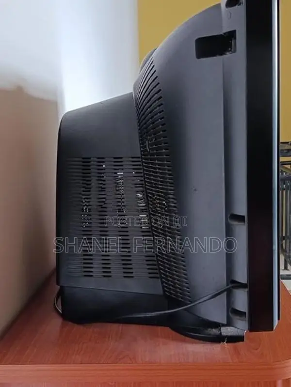 LG 21 inch Ultra Slim TV