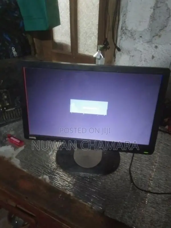 Benq 15inch led monitor