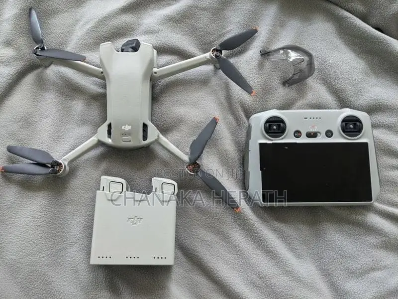 DJI Mini 3 Fly More Combo