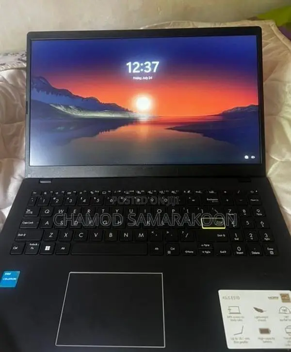 Asus VivoBook E510 Laptop