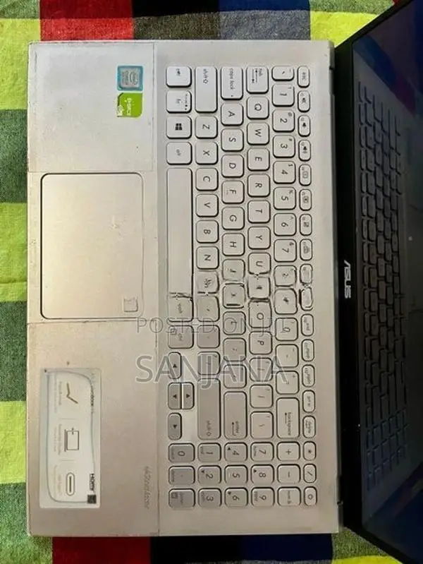 Asus VivoBook