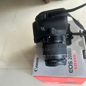 EOS 2000D